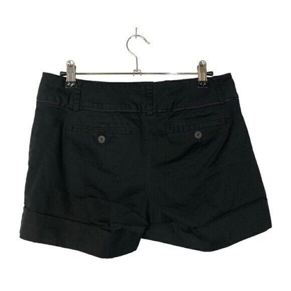 New York & Company Black Cuff Hem Mid Rise Shorts 2 - Picture 2 of 3